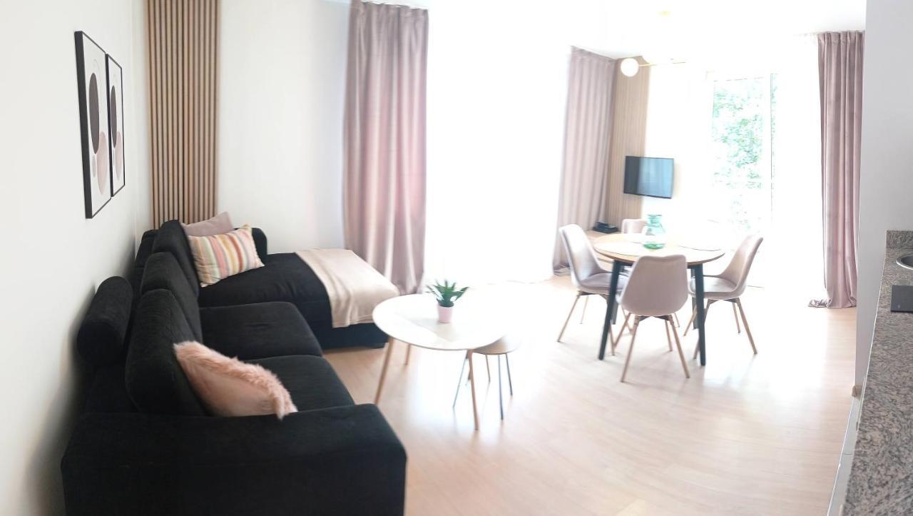 Apartamenty 45Qm Przy Plazy Beach Свиноуйсьце Экстерьер фото