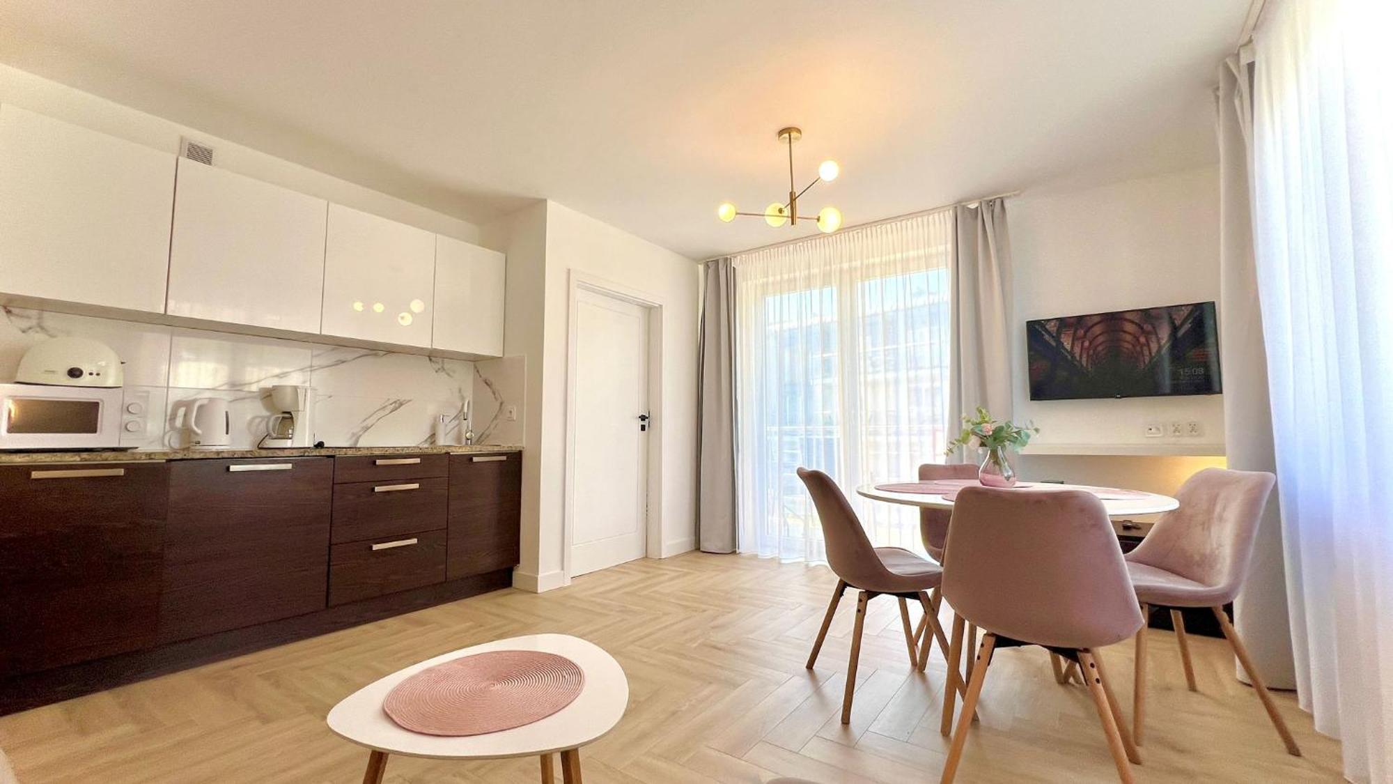 Apartamenty 45Qm Przy Plazy Beach Свиноуйсьце Экстерьер фото